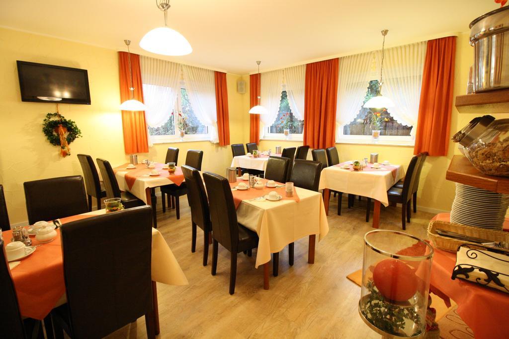 Arador-City Hotel บาดเอินเฮาเซน ภายนอก รูปภาพ