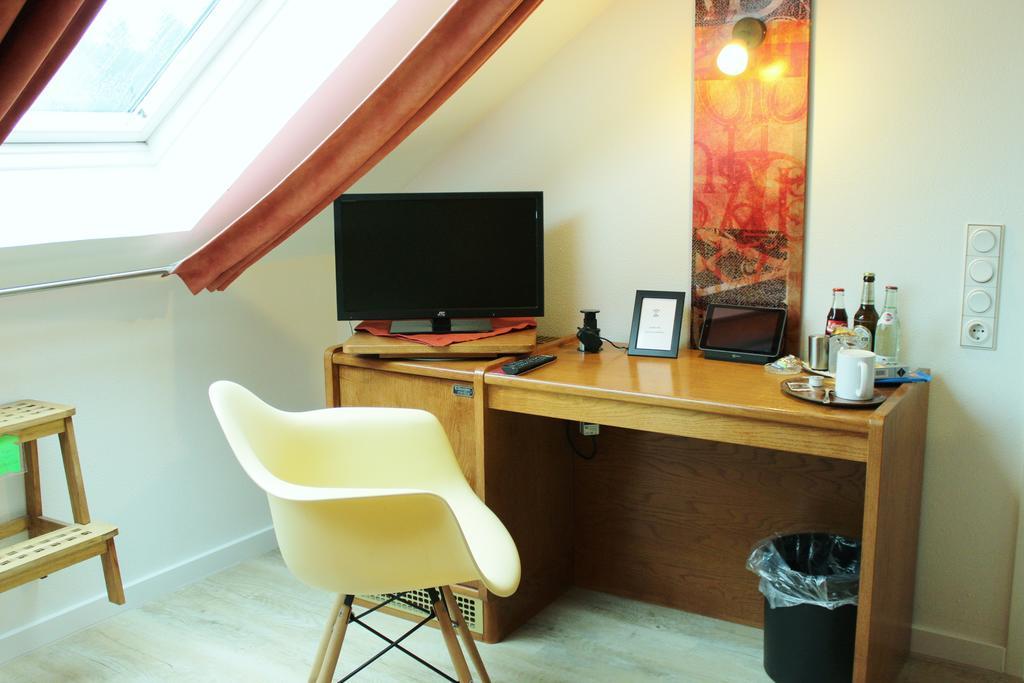 Arador-City Hotel บาดเอินเฮาเซน ภายนอก รูปภาพ