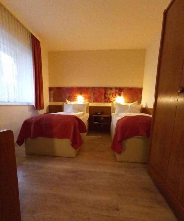 Arador-City Hotel บาดเอินเฮาเซน ภายนอก รูปภาพ